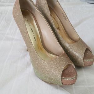 Peep toe platform